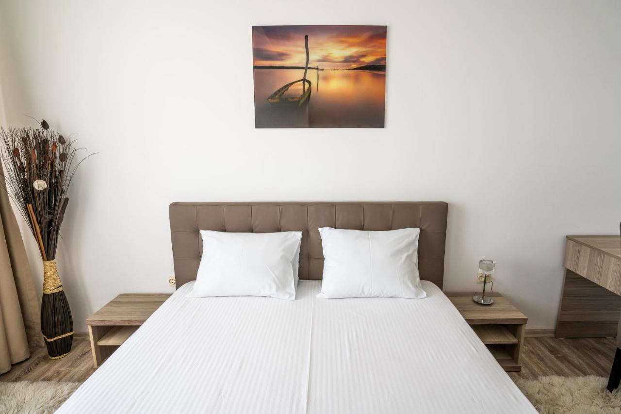 Summerland Sea-View Luxury Apartment Mamaia Εξωτερικό φωτογραφία